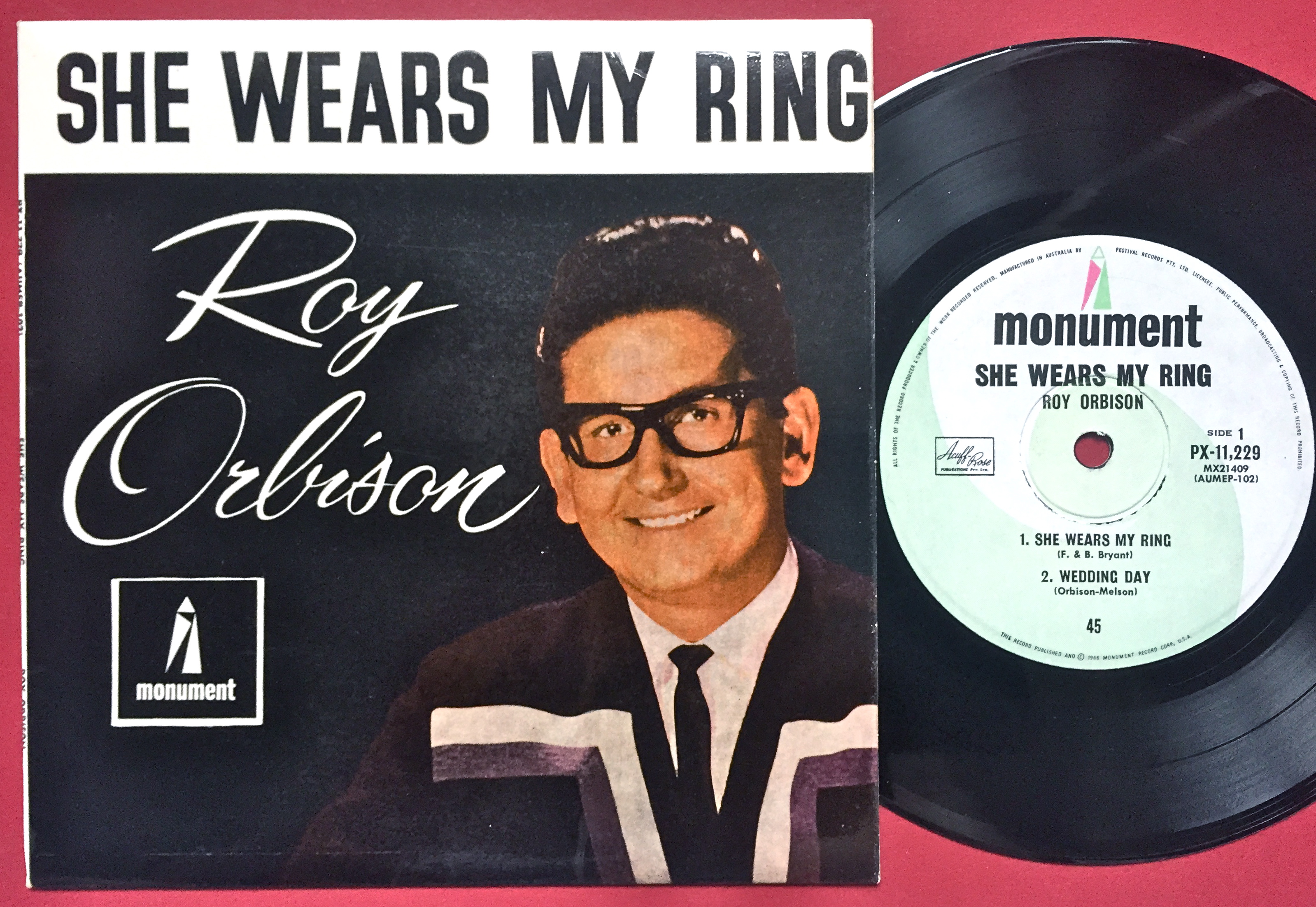She Wears My Ring Song Roy Orbison She Wears My Ring Song Roy Orbison