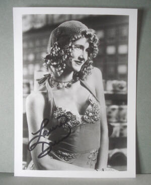 LAURA DERN Real autograph on real photo !