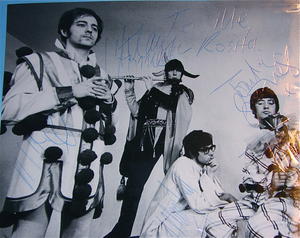 MANFRED MANN - Signed autographed 1960´s LARGE PHOTO Klaus Vormann