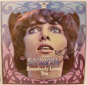 Autografer - Autograf: Sylvia Vrethammar - Somebody Loves... LP